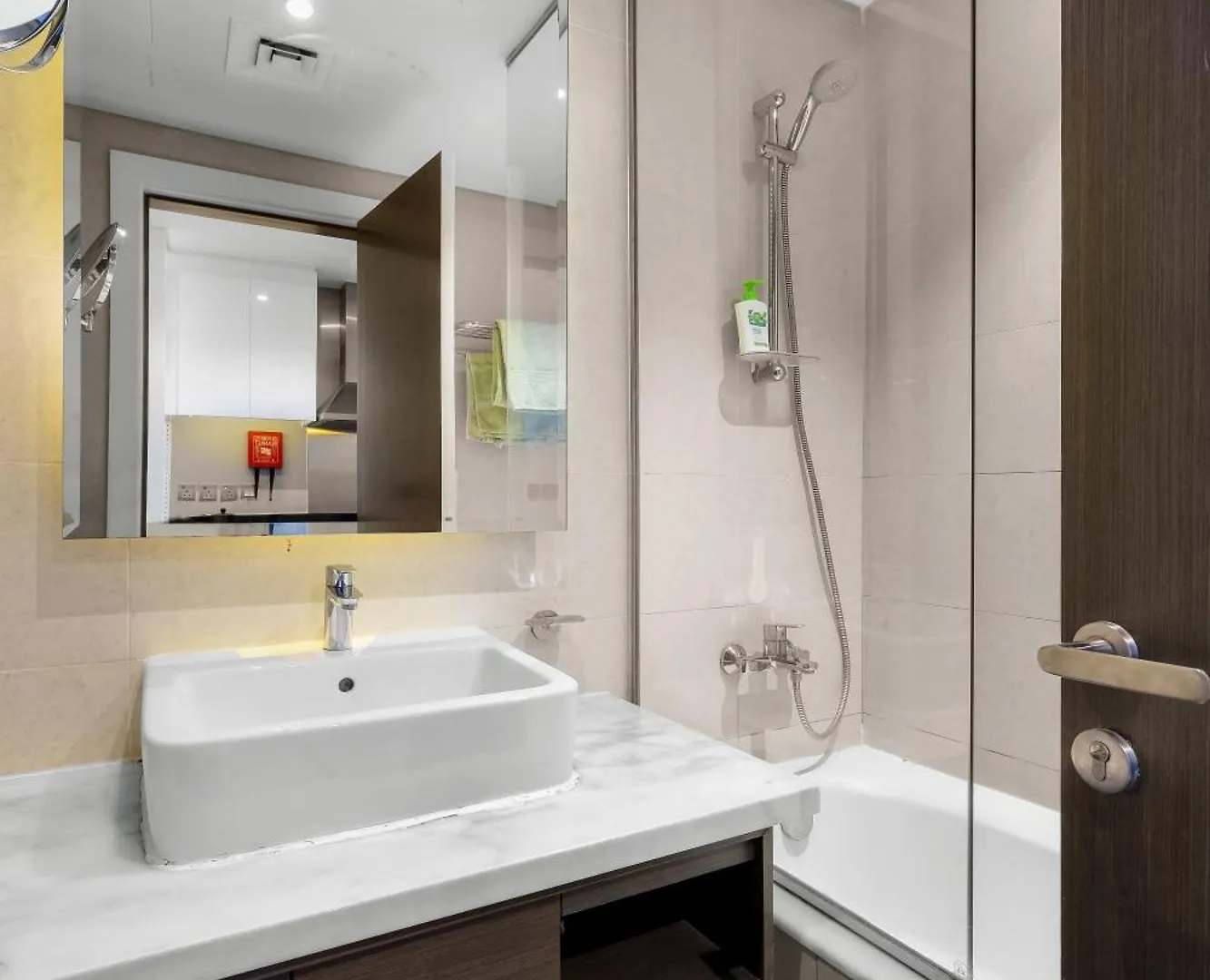 Luxury Aparthotel Prive Dubai 5*,